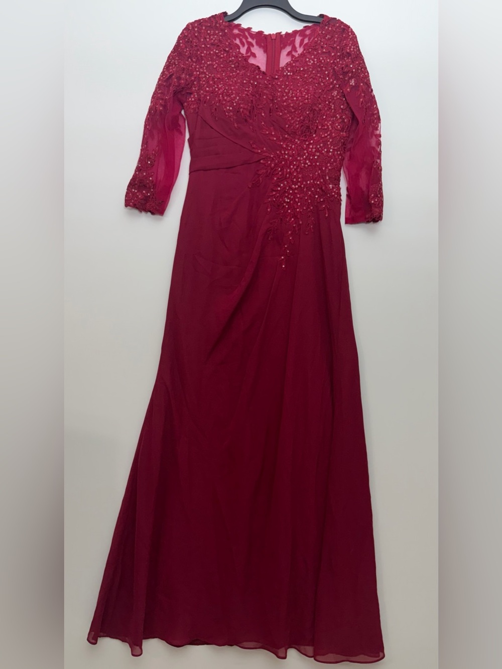JJ's House Burgundy Lace Sequin V-Neck 3/4 Sleeve Chiffon Maxi Dress 6